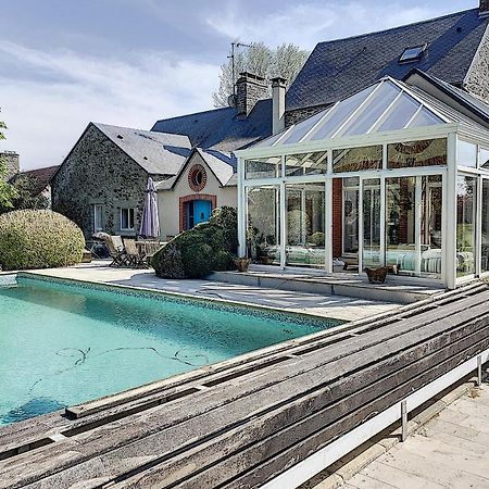 Gite De Charme "La Maison Saint-Leonard" Avec Piscine, Spa, Vue Sur Le Mont Saint-Michel Vains Екстер'єр фото