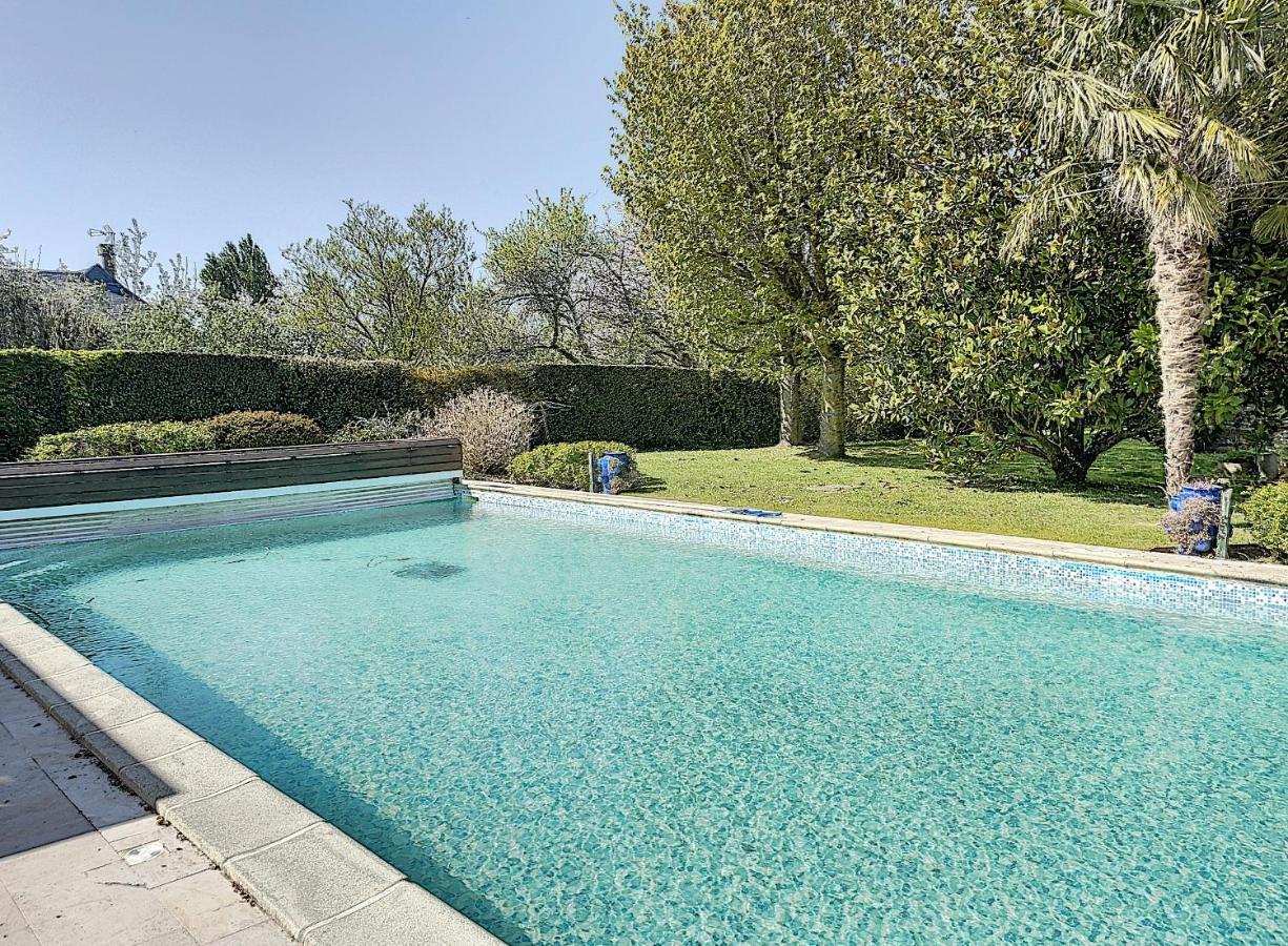 Gite De Charme "La Maison Saint-Leonard" Avec Piscine, Spa, Vue Sur Le Mont Saint-Michel Vains Екстер'єр фото