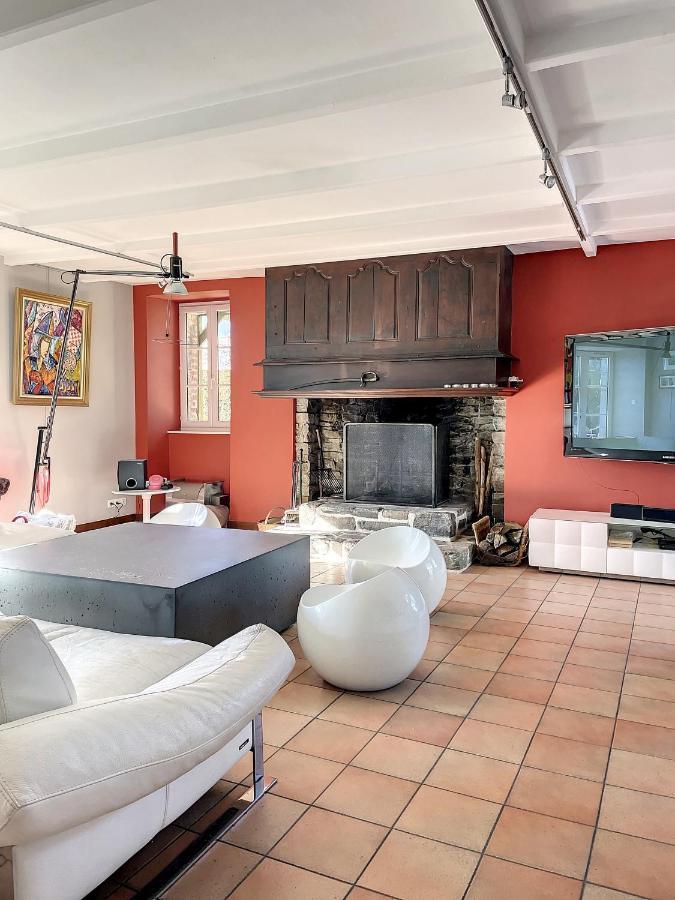 Gite De Charme "La Maison Saint-Leonard" Avec Piscine, Spa, Vue Sur Le Mont Saint-Michel Vains Екстер'єр фото